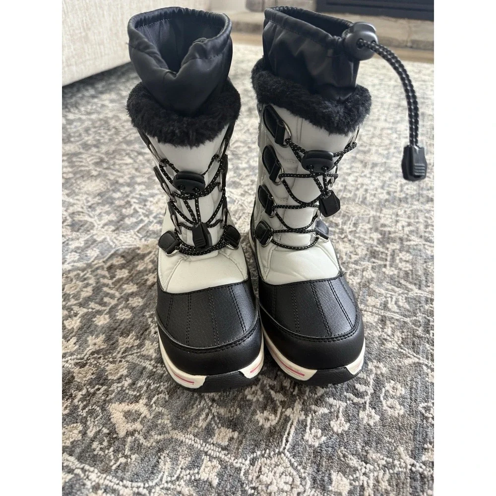 Girls Totes Makenzie White Winter Pull On Zipper Snow Boots Girls US 4M